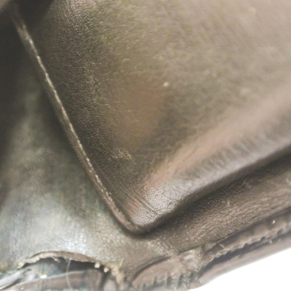 Louis Vuitton Epi Leather Bifold Wallet - Picture 4 of 6